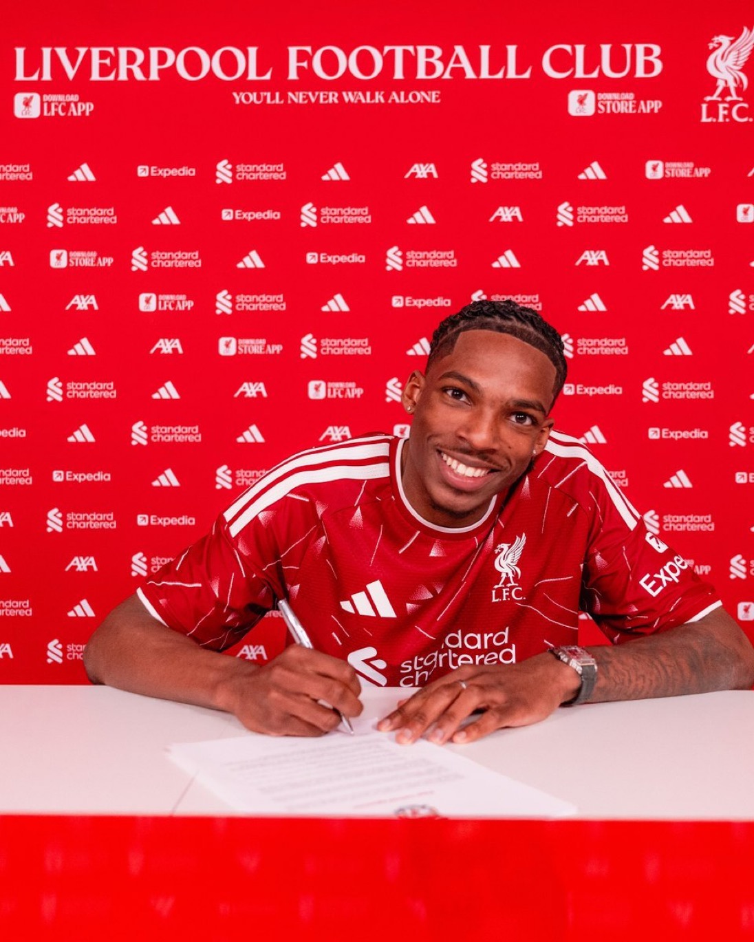 Liverpool zvanično potvrdio: Jacquet stiže na Anfield