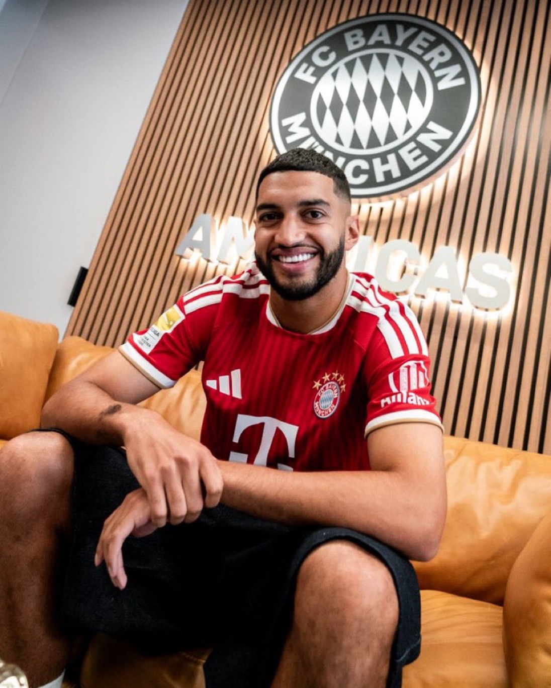 Zvanično: Bayern München potpisao Ismaela Saibarija