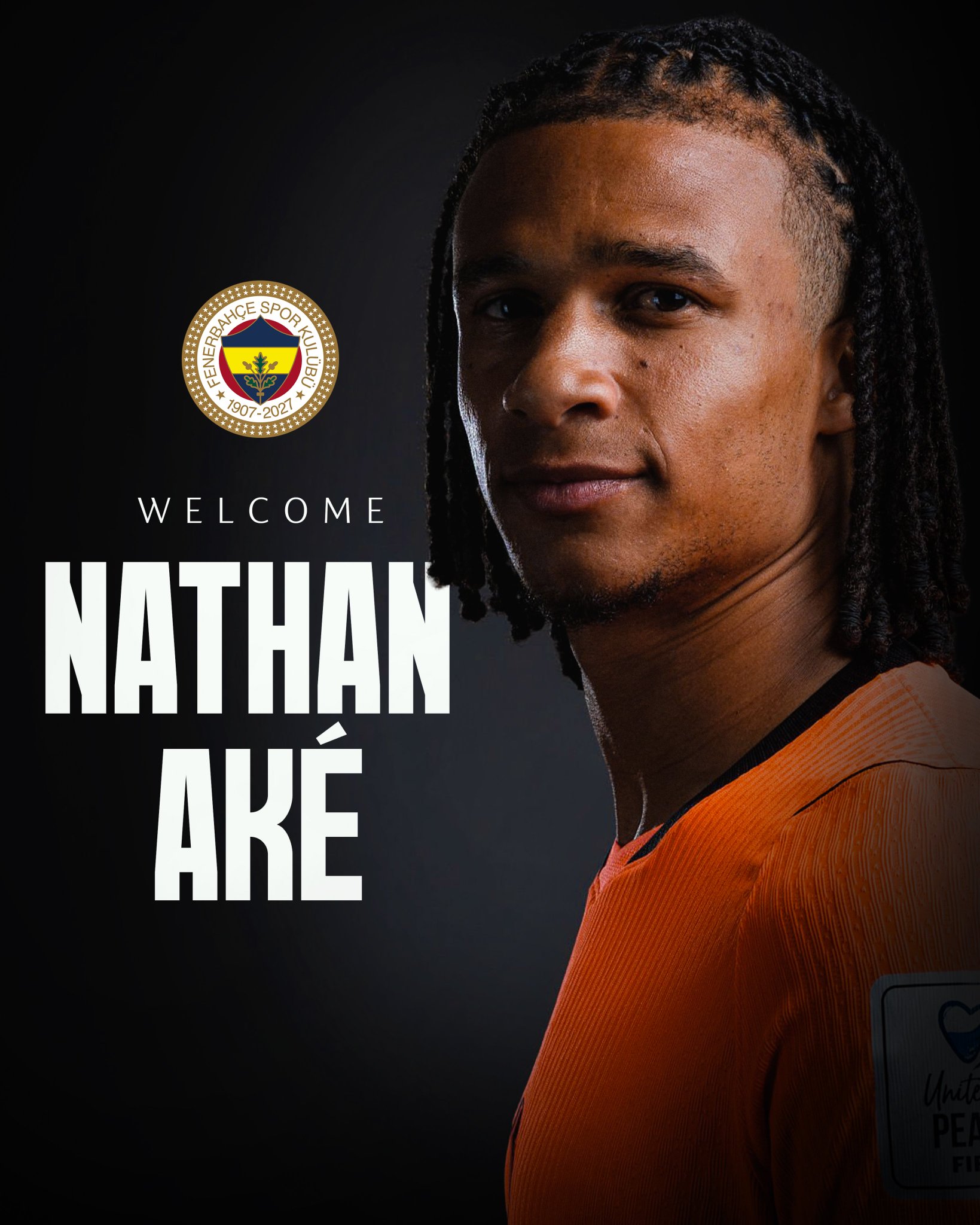 Aké napušta Manchester City: Fenerbahče zvanično doveo holandskog stopera