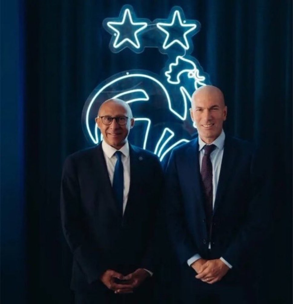Zidane zvanično preuzeo Francusku
