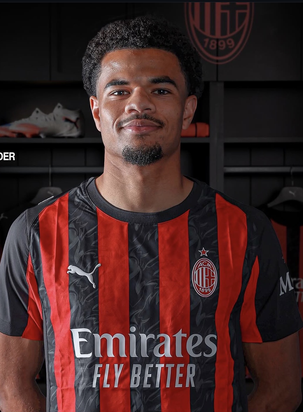 Olympique Lyon doveo Athekamea iz AC Milana